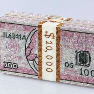 🎀Price Is Firm!🎀 Pink Rhinestone Embellished Money Clutch